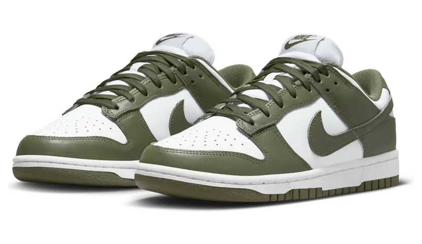 De adviesprijs van 180 euro die bij deze Dunk Low niemand betaalt (5)