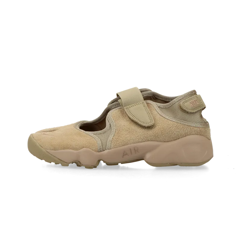 Nike Air Rift “Suede Pack” (parachute beige / hemp) – HQ1474-200