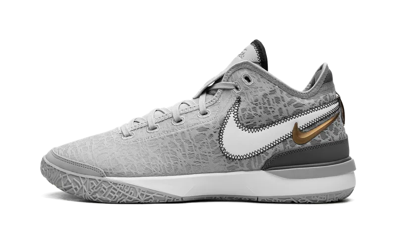 Nike Zoom LeBron NXXT Gen “Wolf Grey Metallic Gold” (DR8784-004)
