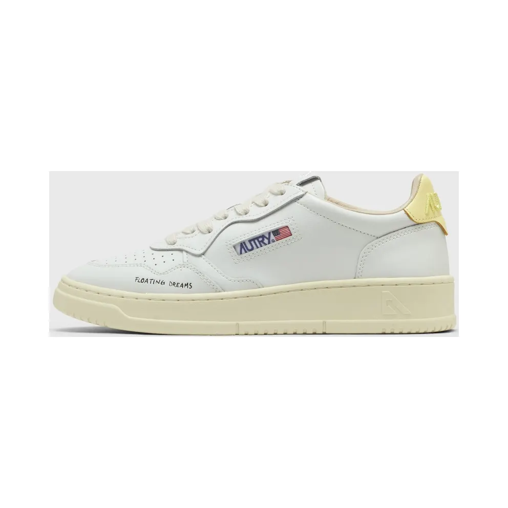 Autry Action Shoes MEDALIST LOW WOM White