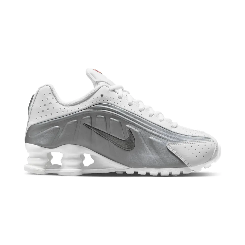 Nike Shox R4 GS “White Bright Crimson Metallic Silver” (CW2626-101)