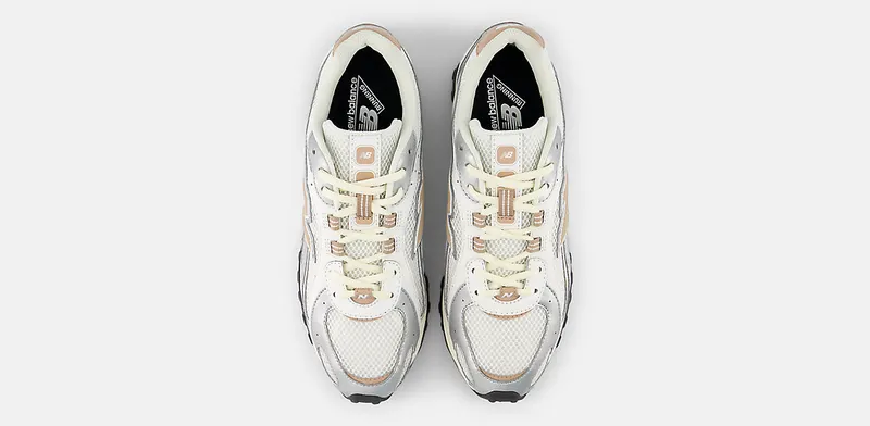 New Balance 204L “Flat Taupe” (U204LSWA)