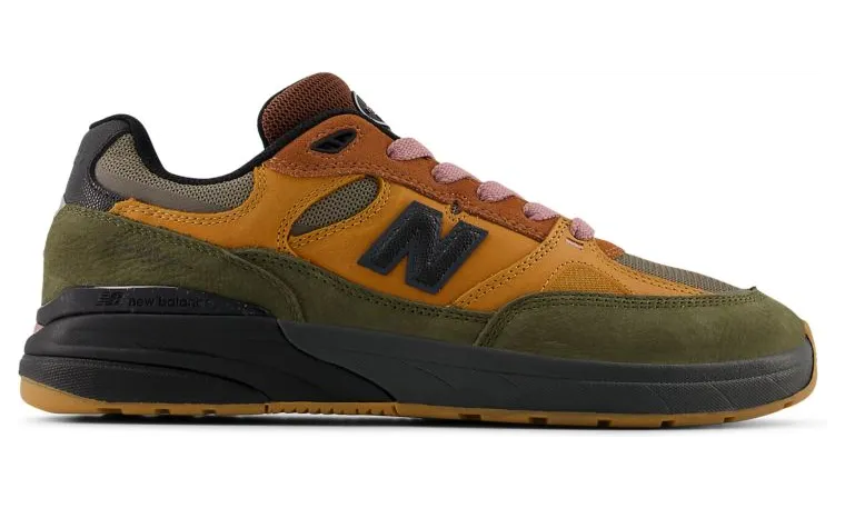 New Balance 933 TRUE BROWN/ CANDY PINK (NM933LOT)
