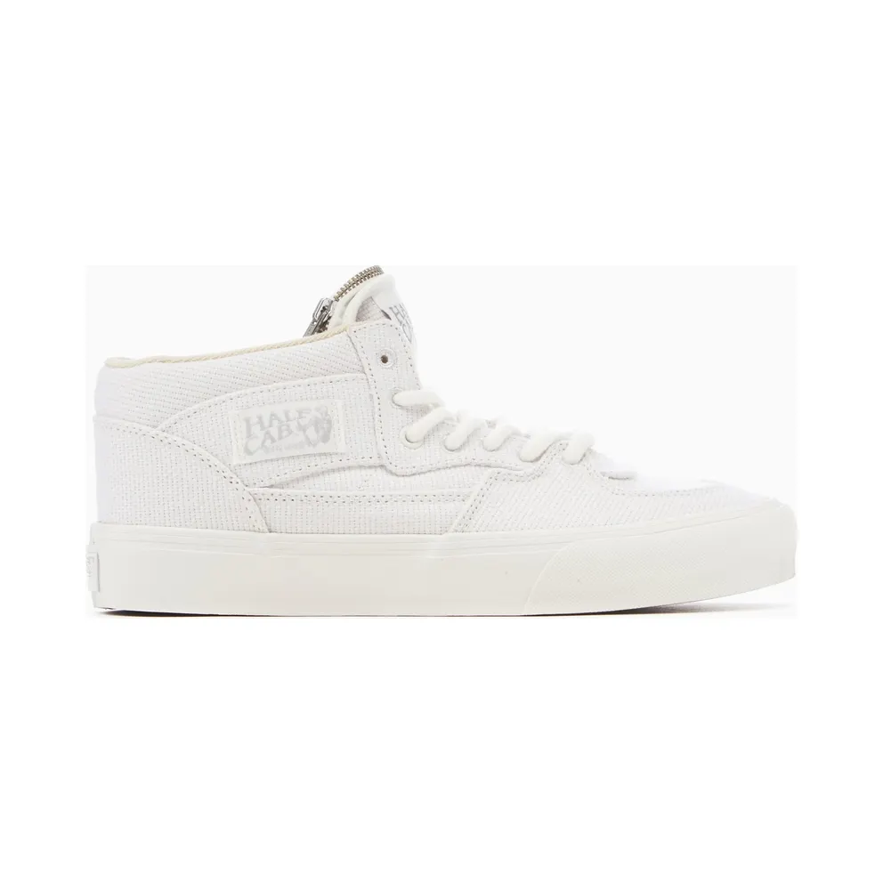 Vans Half Cab White (VN0007PUJVY1)