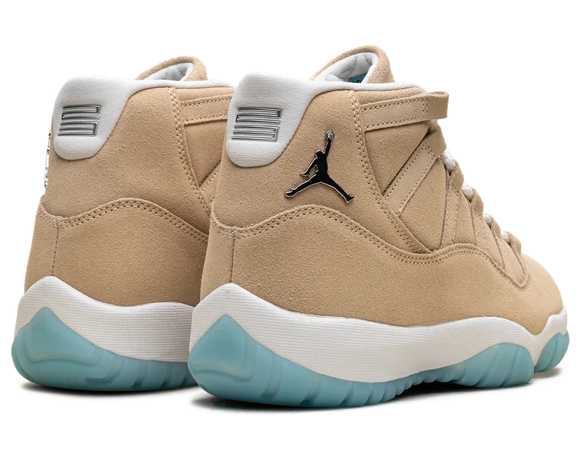 air-jordan-11 IO8960-707