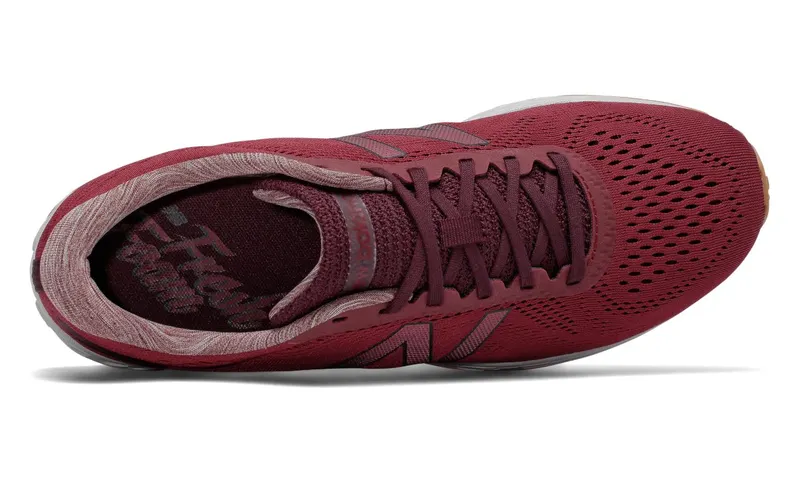 New Balance Fresh Foam Arishi “Dark Red” (MARISLM1)