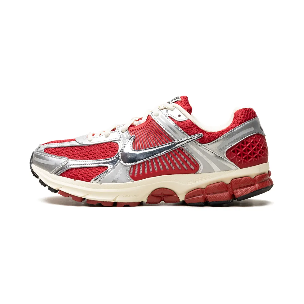 Nike Zoom Vomero 5 “Gym Red Chrome” (IM3486-600)