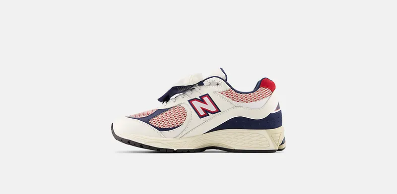 New Balance 2002R “Sea Salt/Team Red” (M2002RVE)