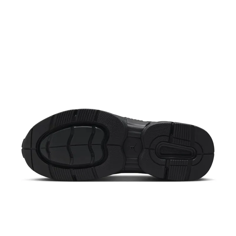 Jordan Trunner O/S “Black Cat” (IB3722-003)