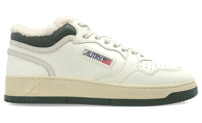 Autry mit Shearling-Futter “White” (MYMWKX04)