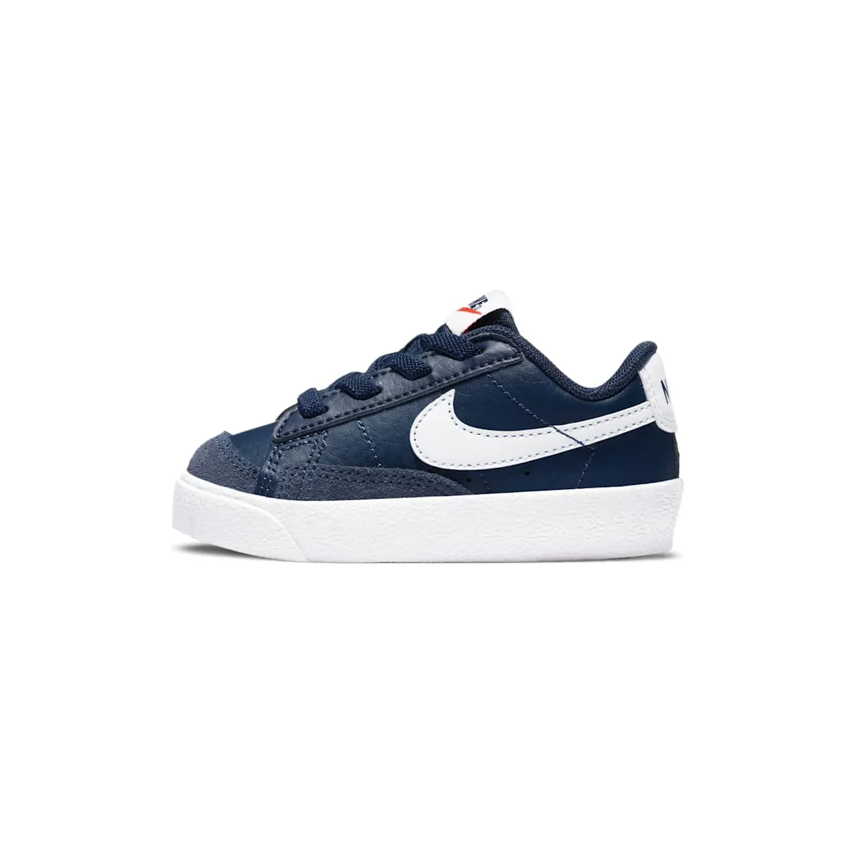 nike-blazer DA4076-400