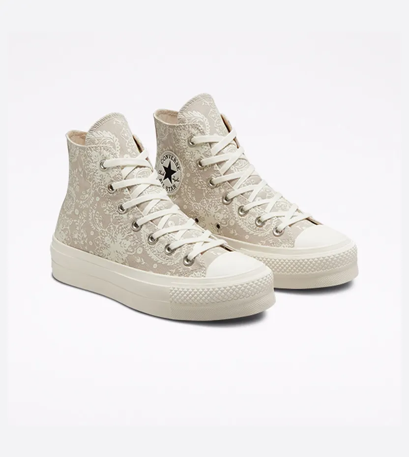 converse-chuck-taylor-all-star 572542C