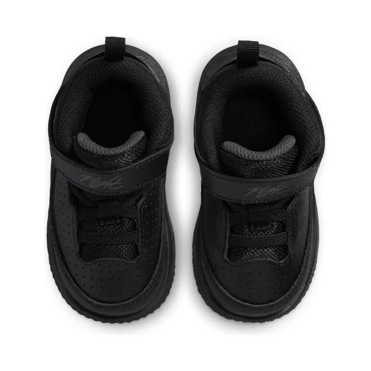 air-jordan-max-aura DZ4355-001