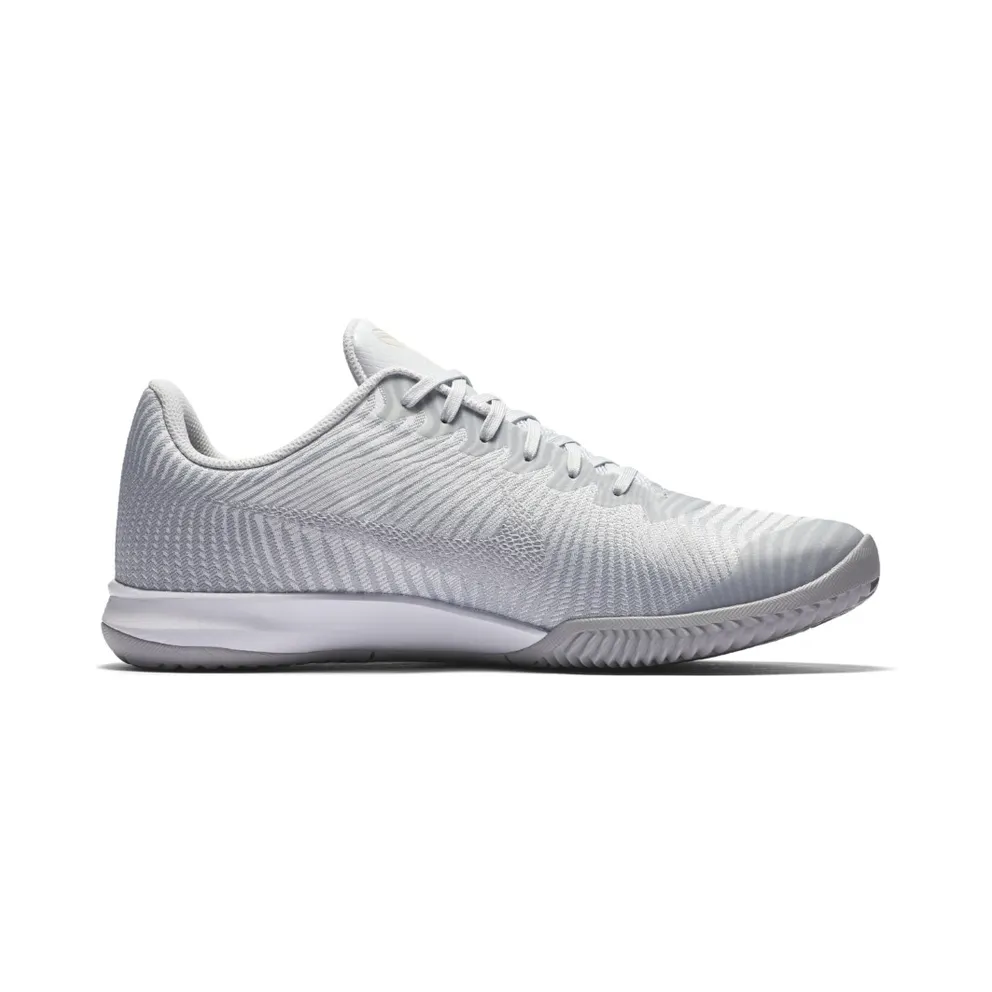 Nike Kobe Mentality 2 White Grey White/Grey (818952-102)