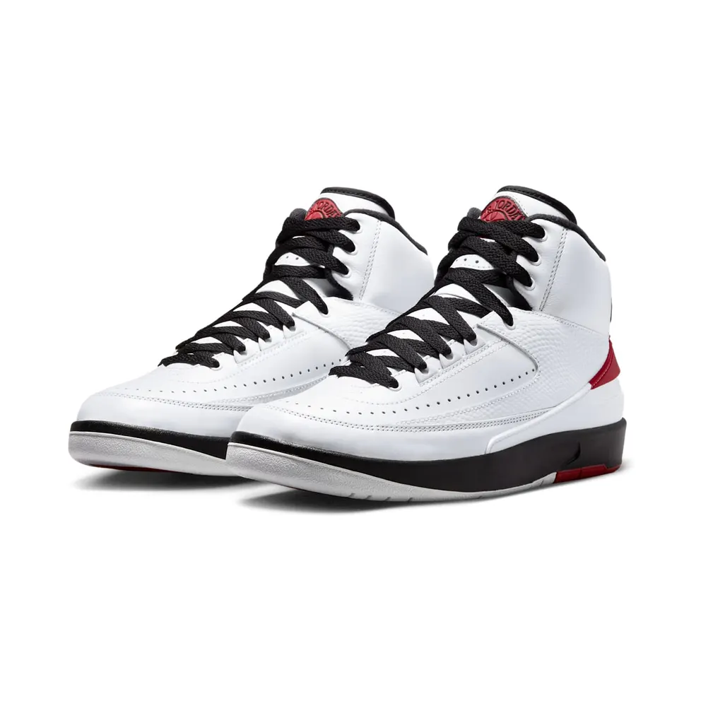 Jordan 2 Retro “Chicago (2022)” (DX4400-106)