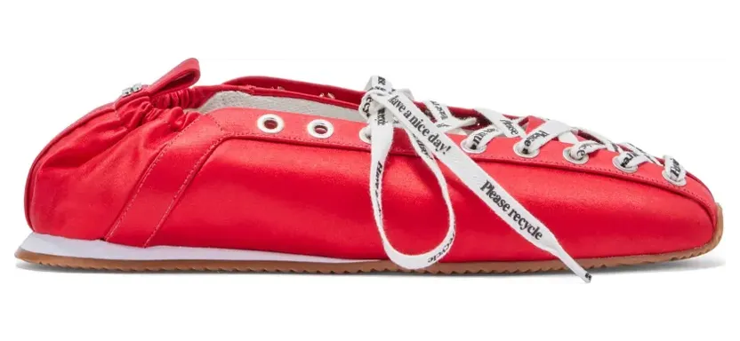 GANNI Sportliche Ballerinas aus Satin – Rot (B1040026)
