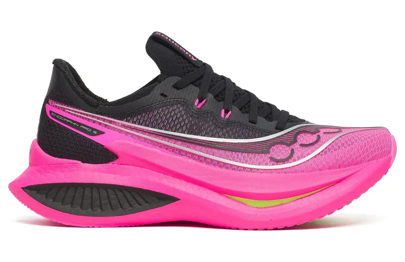 SAUCONY Endorphin Pro 5 “Black / Shock” (S11064-131)