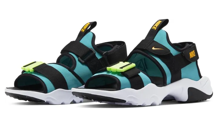 Nike Canyon Blau (CI8797-300)