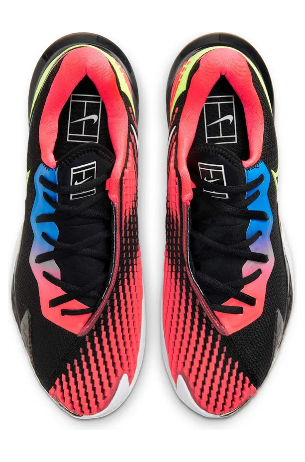 nikecourt CD0424-007