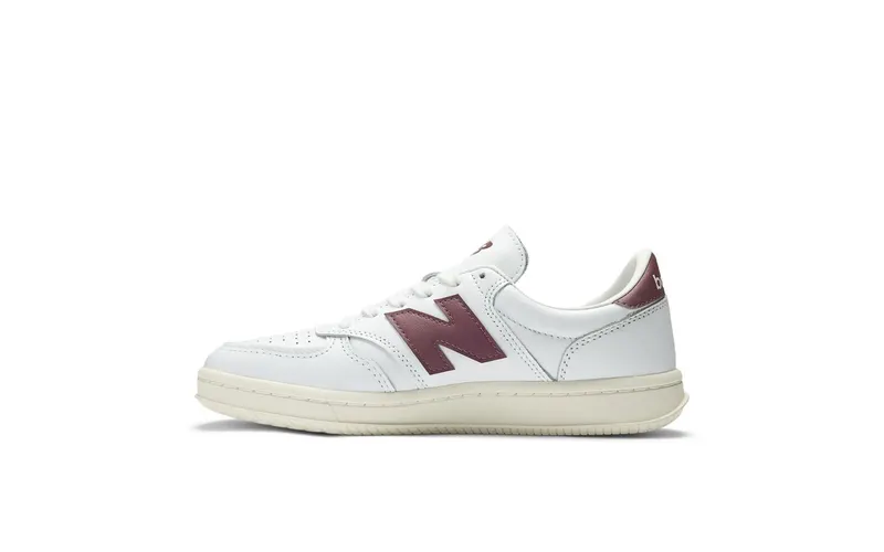NEW BALANCE T500 “White / Washed Burgundy” (CT500LPB)