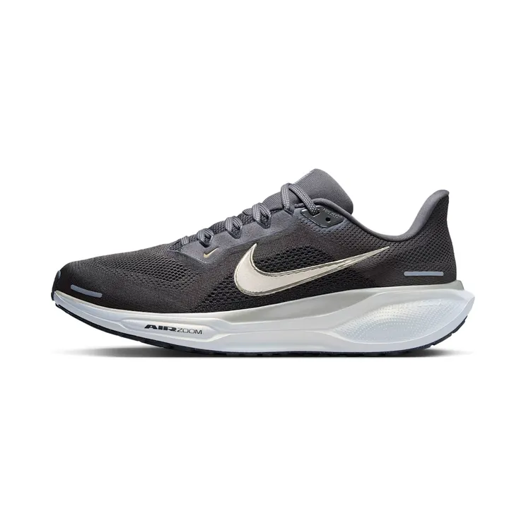 Nike Air Zoom Pegasus 41 Jakob A. Ingebrigtsen “Medium Ash / Summit White / Light Silver / Metallic Gold Grain” (HQ3040-200)