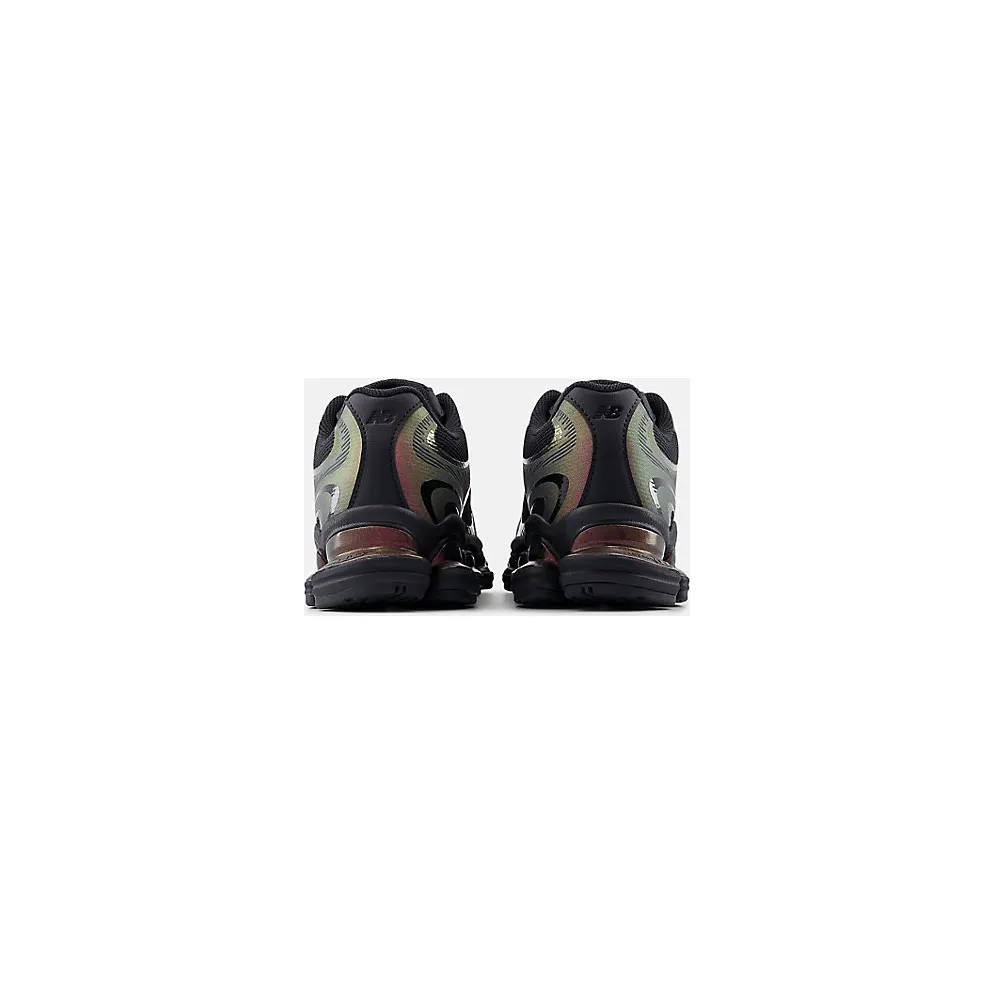 New Balance Abzorb 2000 “Black / Iridescent” (U2000PPB)