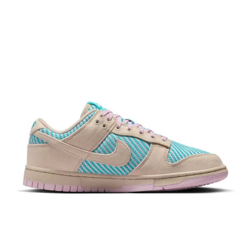 Nike Dunk Low “Heat Wave” (HF5077-902)