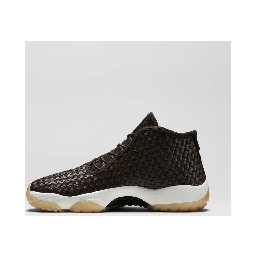 Jordan Future Dark Chocolate Dark Chocolate/Sail-Gum Yellow (652141-219)