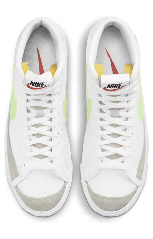 nike-blazer DJ3050-100