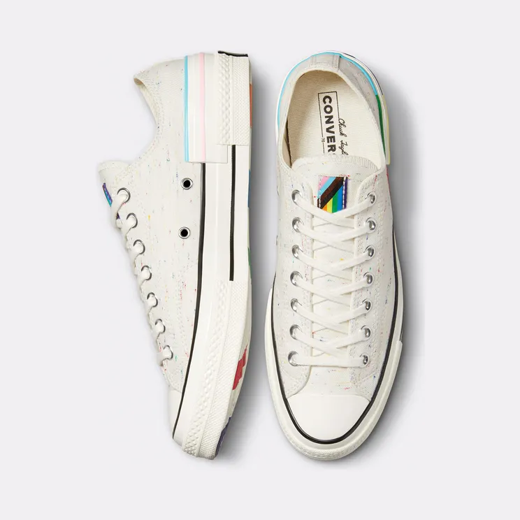 converse-chuck-taylor-all-star A06030C