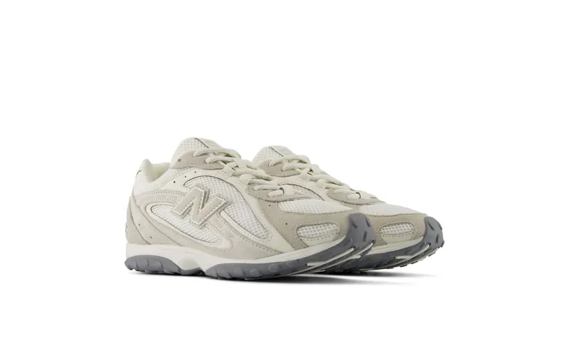 New Balance 204L “Angora Linen” (U204LCCB)