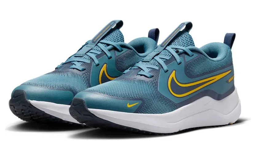 nike-cosmic-runner HM4402-004