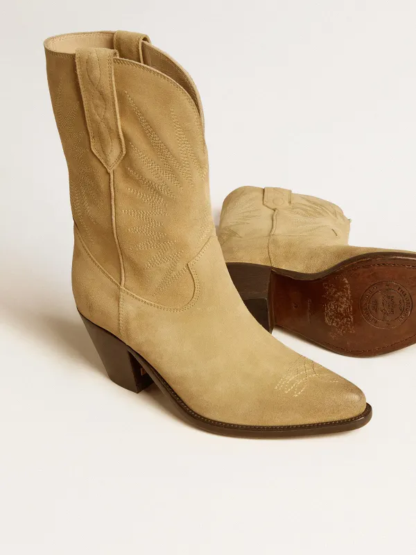Golden Goose Wish Star Low Boots In Sand-Colored Waxed Suede With Star Embroidery (GWF00780.F006920.15272) (4)