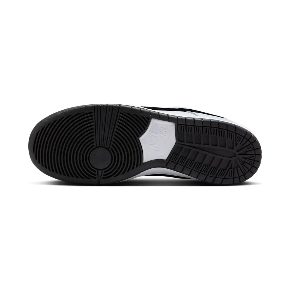 Nike SB Dunk Low “White Black” (HF3704-100)