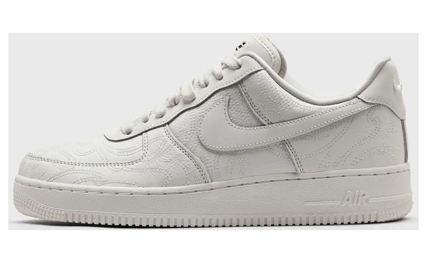 Nike Air Force 1 Beige