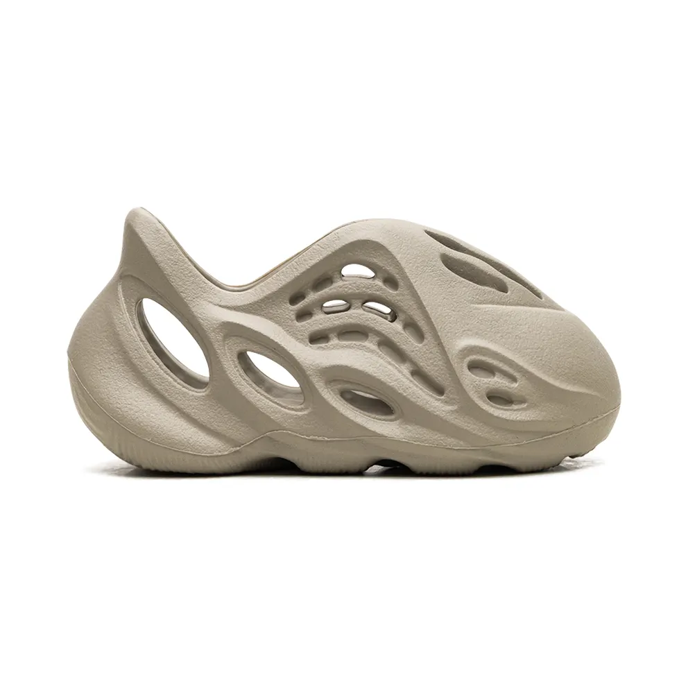 Yeezy Foam Runner Toddler “Stone Salt” (HP5336)