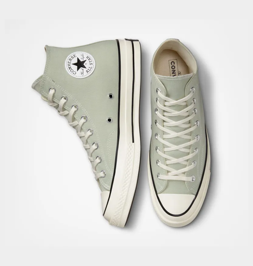 converse-chuck-taylor-all-star A02756C