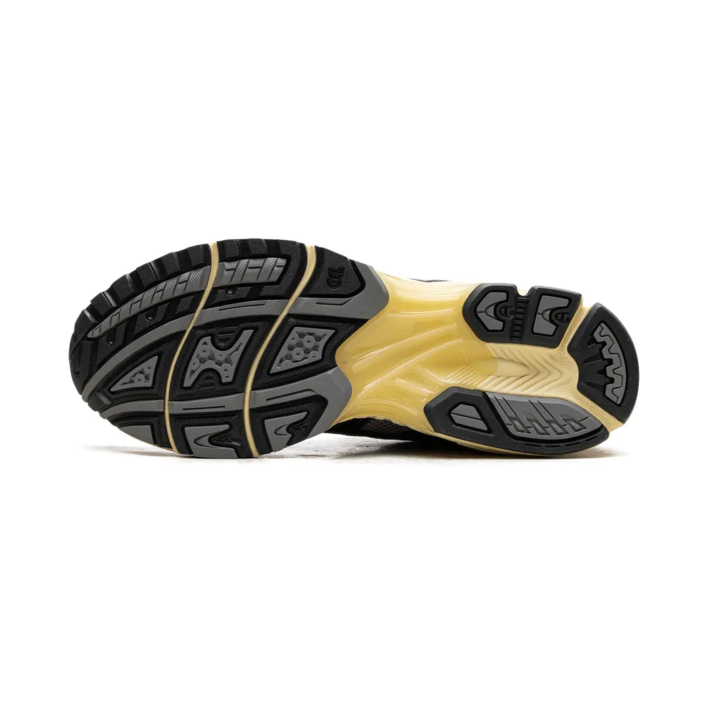 Asics Gel Kayano 14 “Clay Grey Black” (1203A540-020)