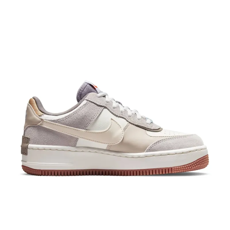 Air Force 1 Shadow Sail Pale Ivory (W) (DO7449-111)