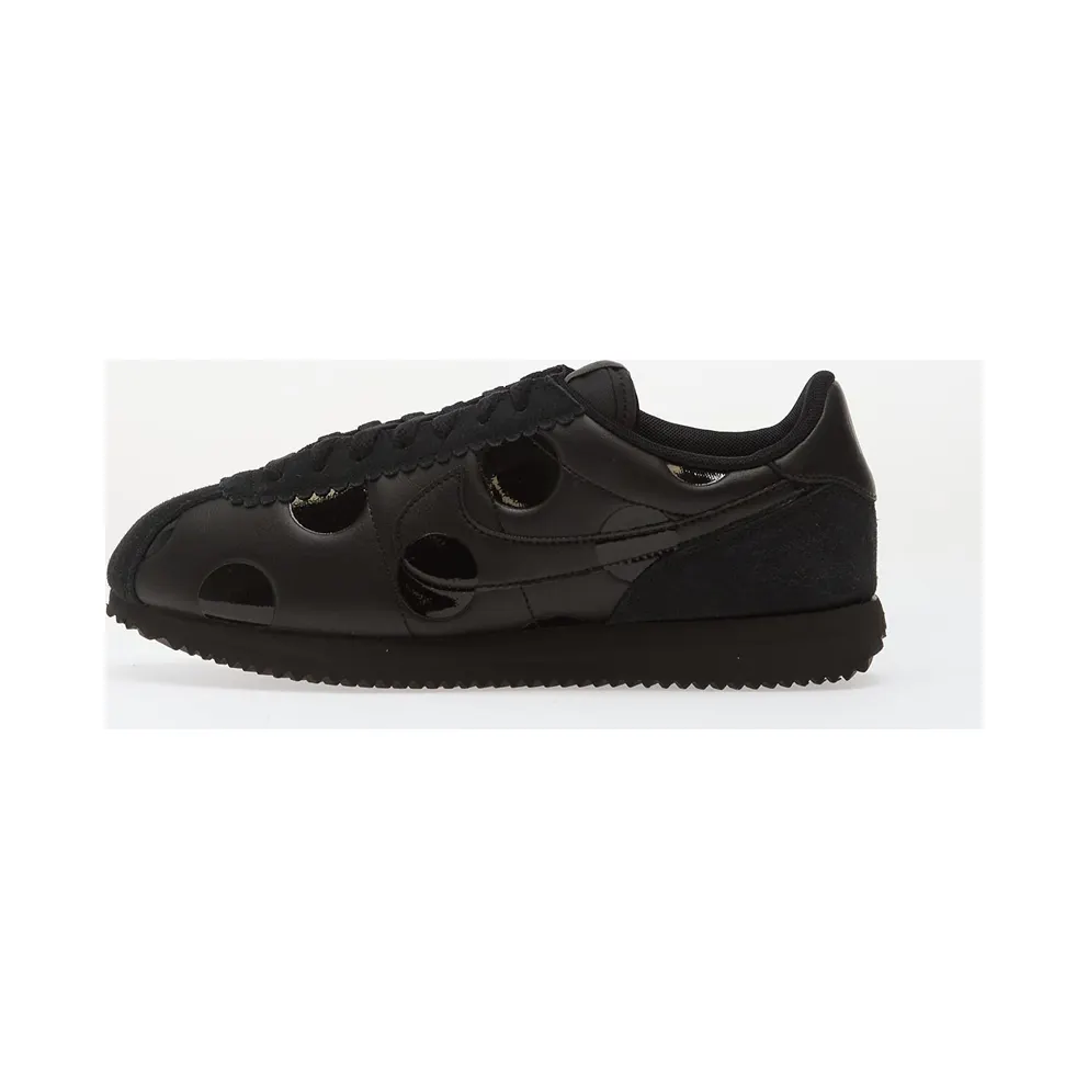 Nike Cortez “Black” (IR1332-002)
