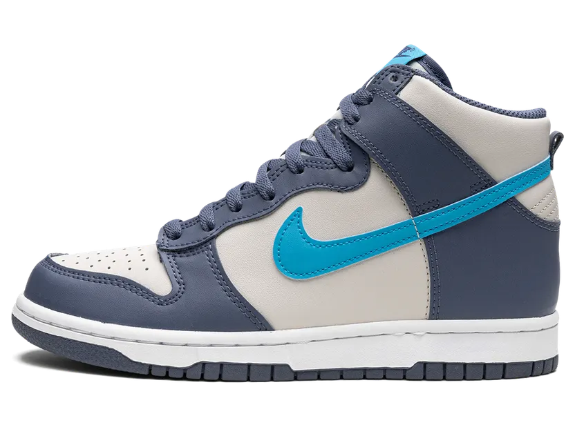 Nike DUNK HIGH GS “Light Bone / Diffused Blue” (DB2179-006)