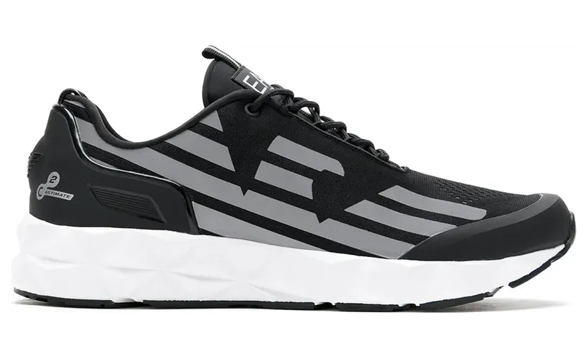 Ea7 Emporio Armani Sneakers mit Schnürung – Schwarz (X8X033XCC52)