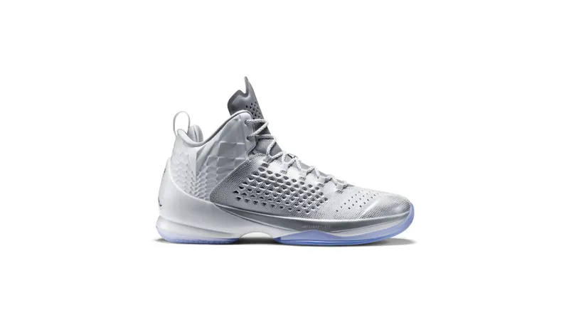 Jordan Melo M11 All-Star (2015) White/Pure Platinum-Metallic Silver (716639-106)