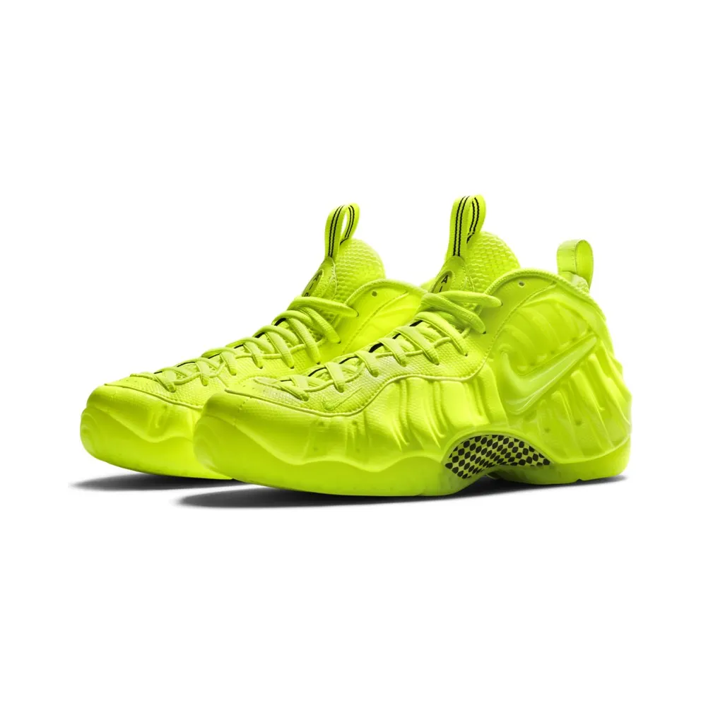 Nike Air Foamposite Pro ‘Volt’ (2014) (624041-700)
