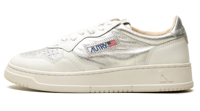 Autry Medalist Low “White/Silver” (AULW-GB01)