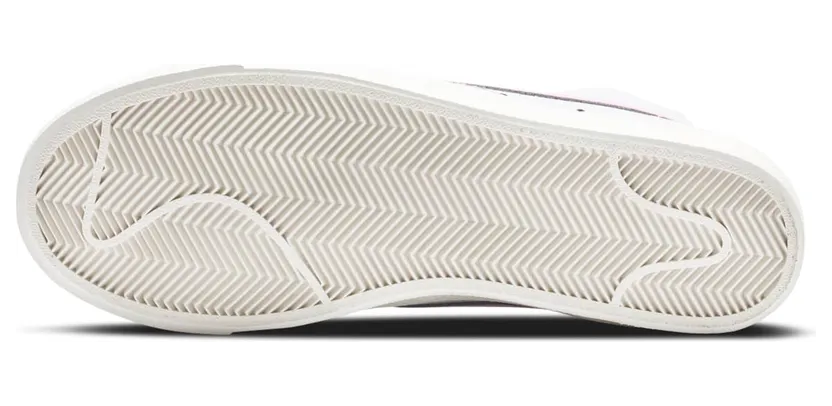 nike-blazer BQ6806-108
