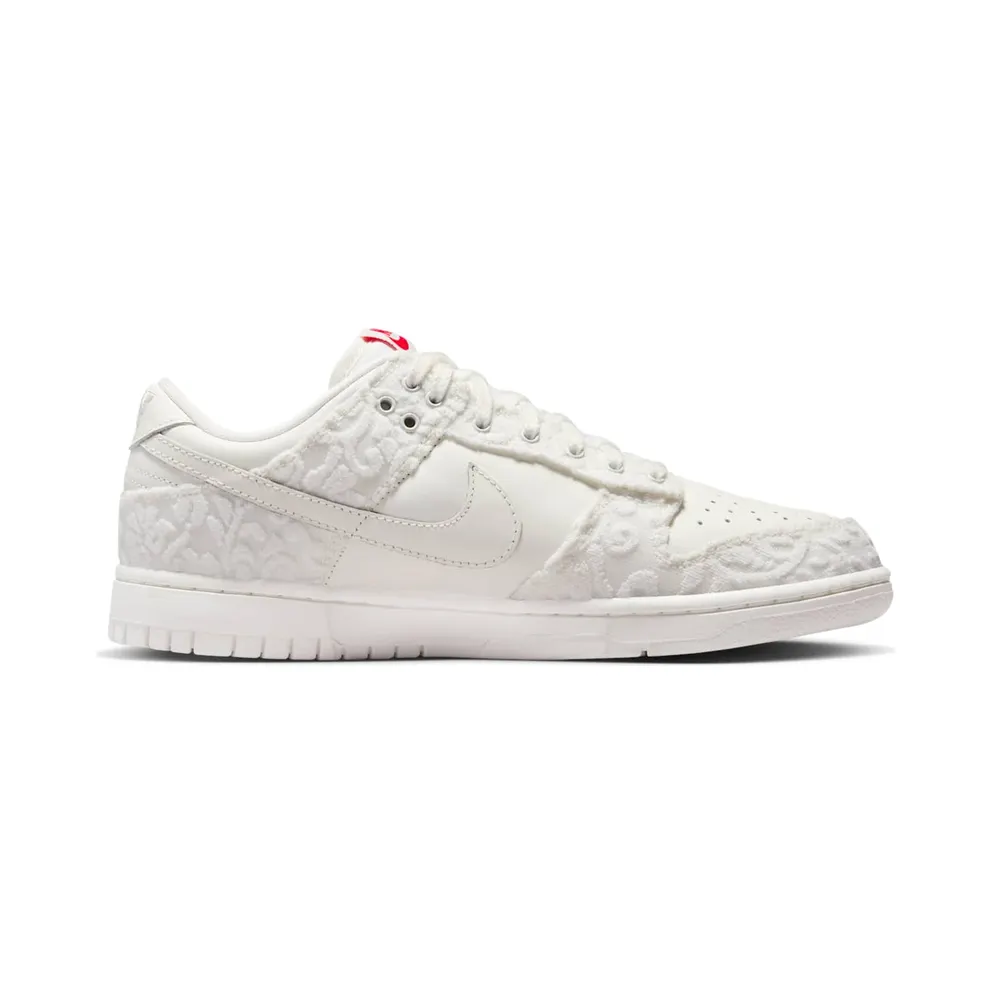 Nike Dunk Low Give Her Flowers (FZ3775-133)