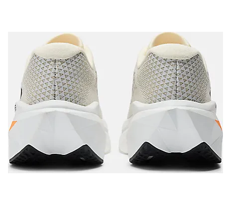 new-balance-fuelcell-supercomp WRCXCA4