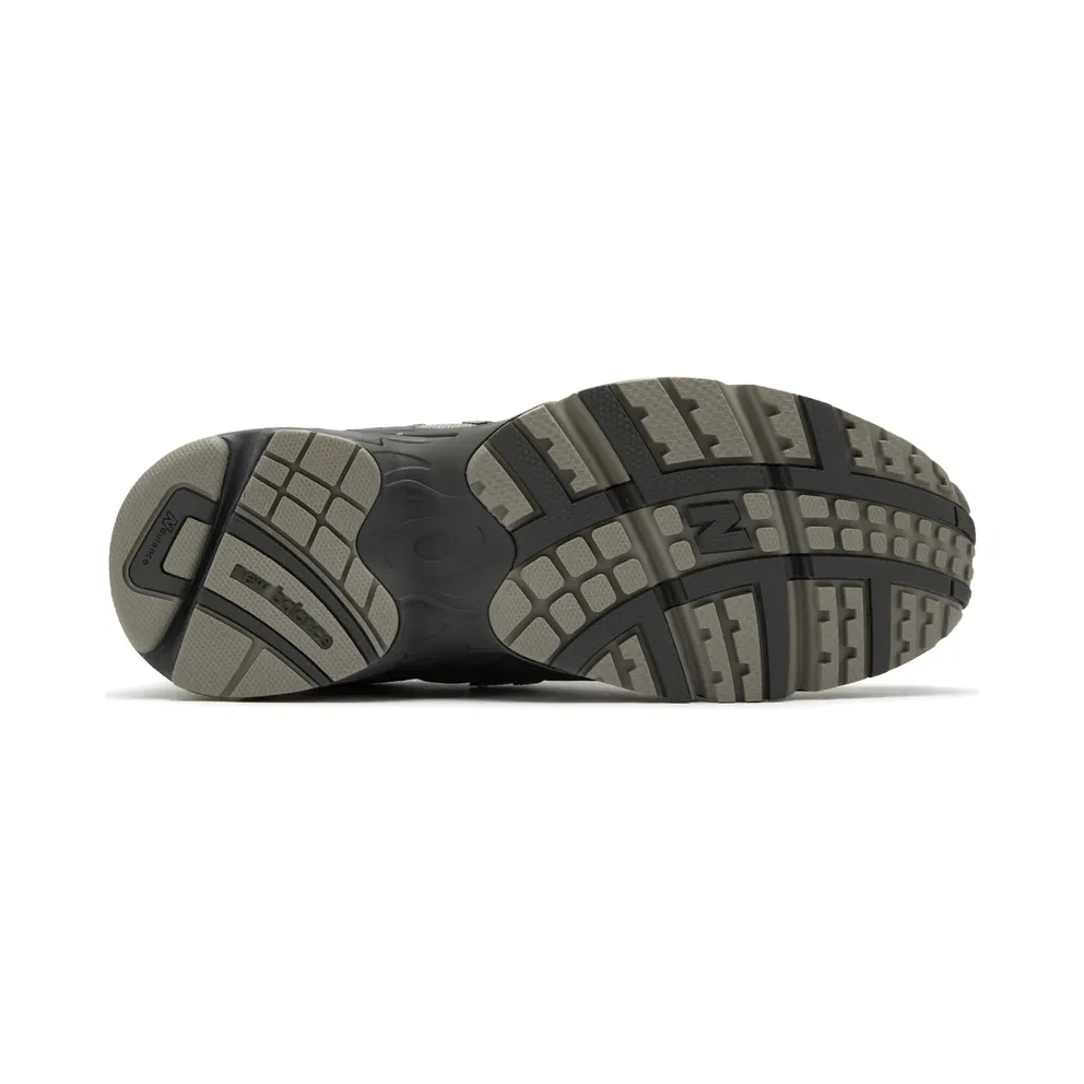 New Balance 725 Magnet (ML725C)