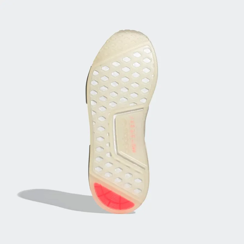Adidas NMD_R1 SPECTOO SHOES Off White / Bliss / Light Brown (FZ3205)